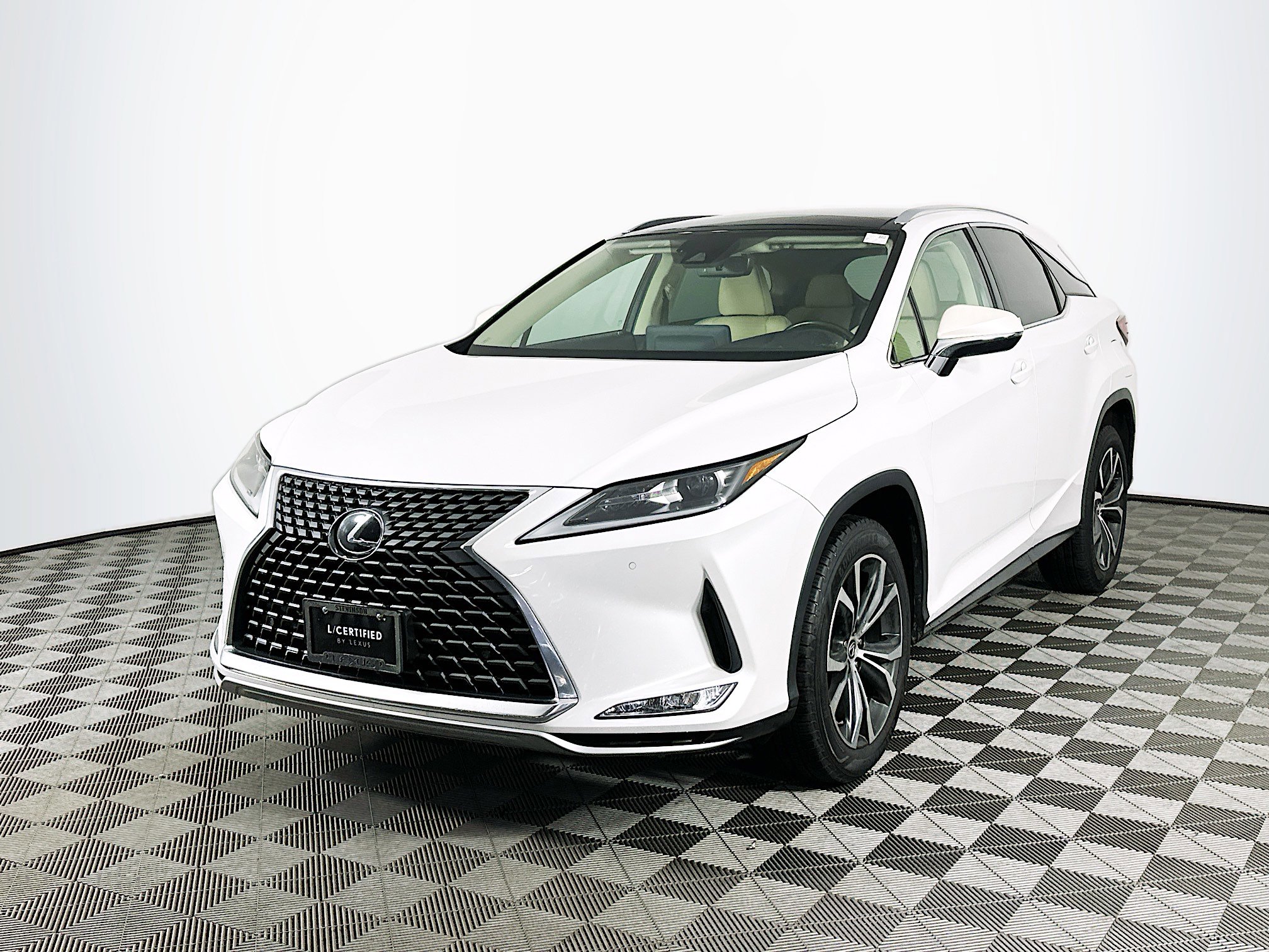 Used 2022 Lexus RX 350 AWD w/ Premium Package image 3