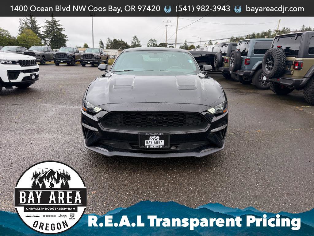 Used 2019 Ford Mustang Coupe w/ Equipment Group 101A RWD image 2