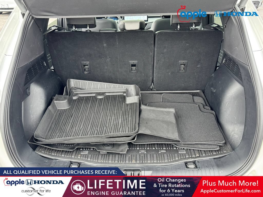 Used 2023 Ford Escape Platinum w/ Premium Technology Package AWD/4WD image 20