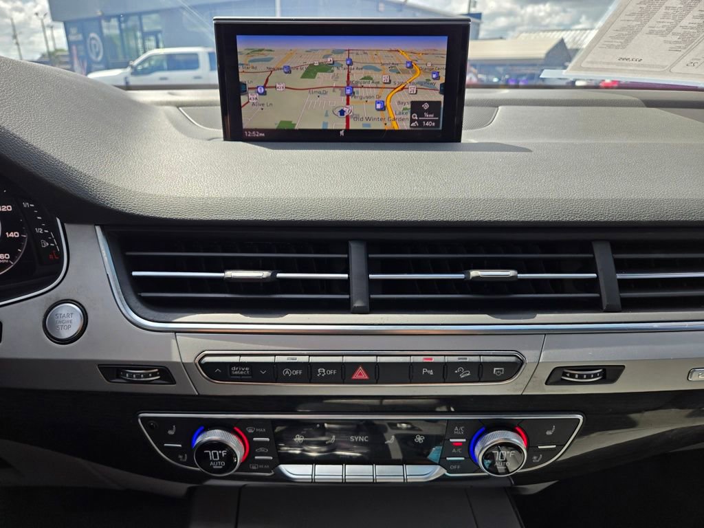 Used 2018 Audi Q7 3.0T Prestige image 35