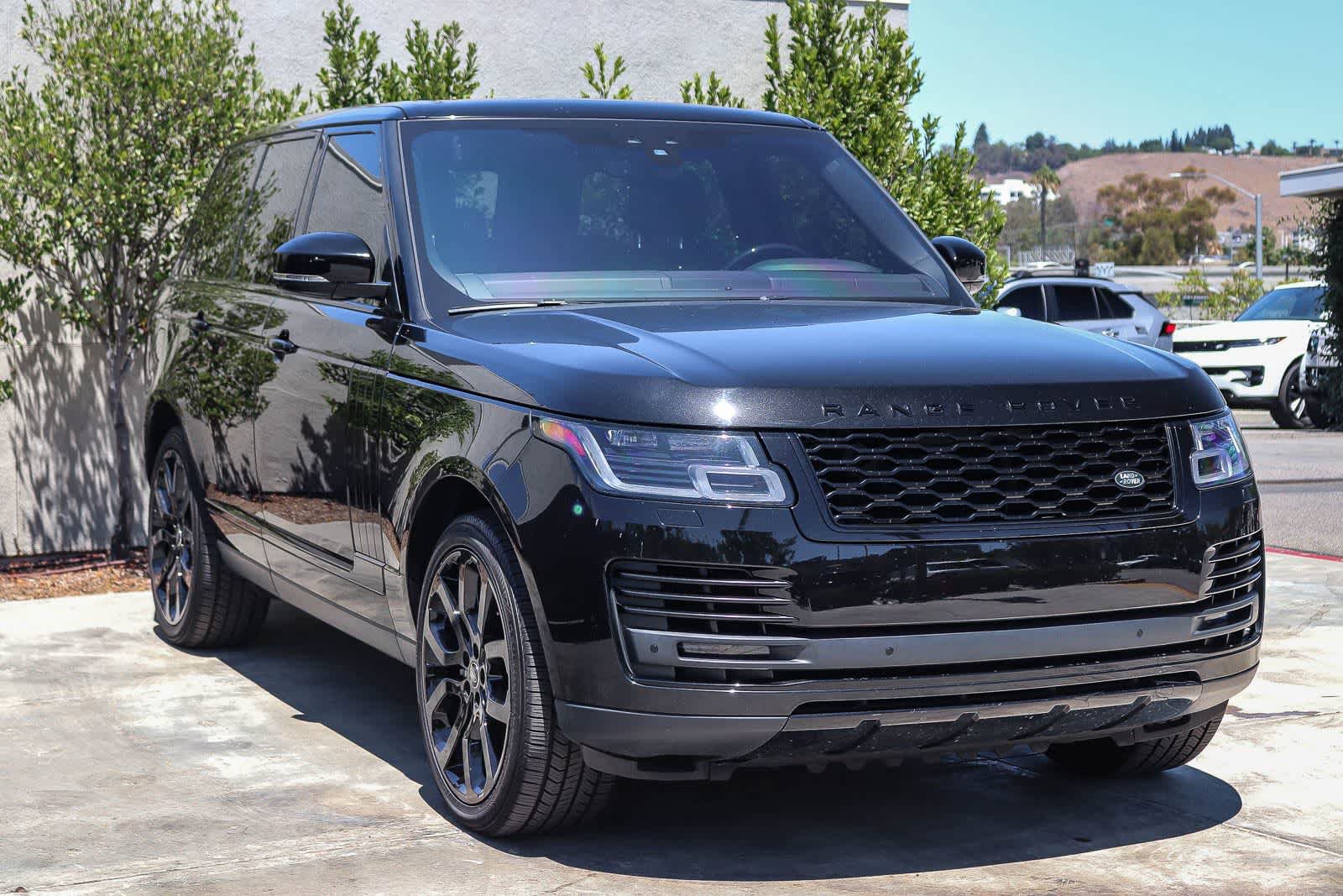 Used 2021 Land Rover Range Rover AWD/4WD image 3