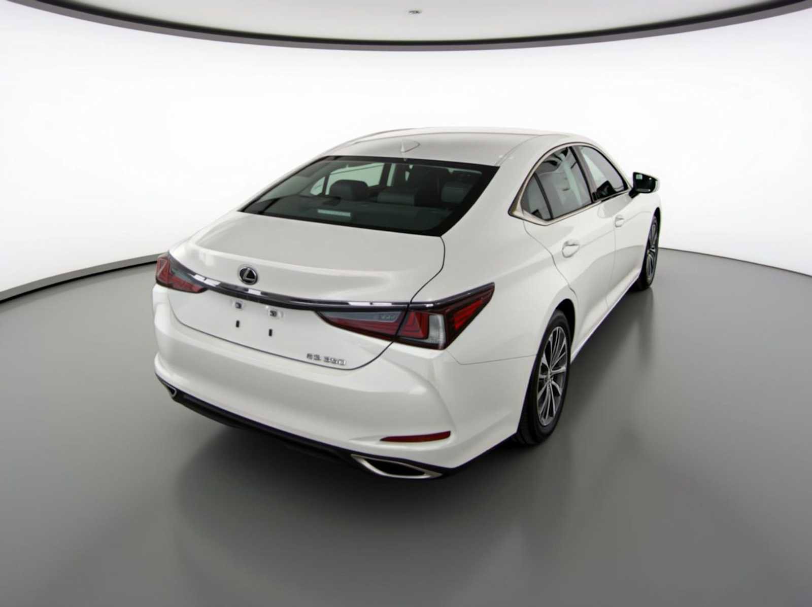 Used 2022 Lexus ES 350 image 5