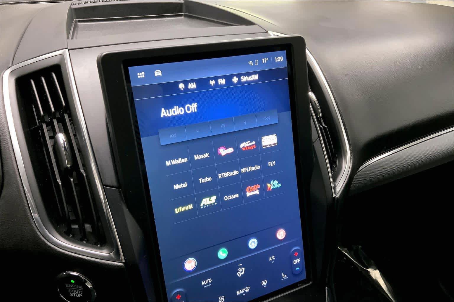 Used 2022 Ford Edge Titanium w/ Equipment Group 301A AWD/4WD image 29