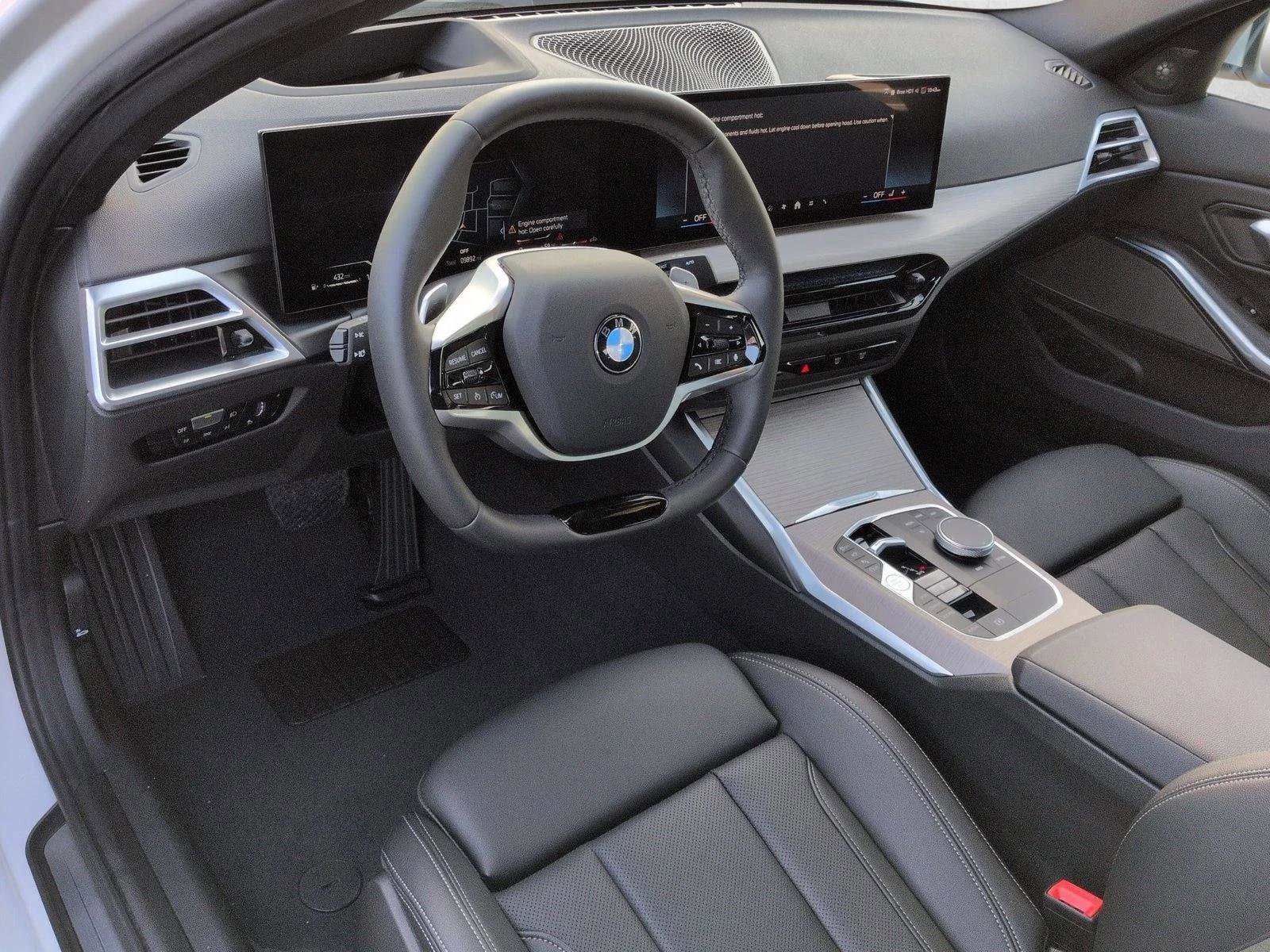 Used 2025 BMW 330i xDrive Sedan AWD/4WD image 10