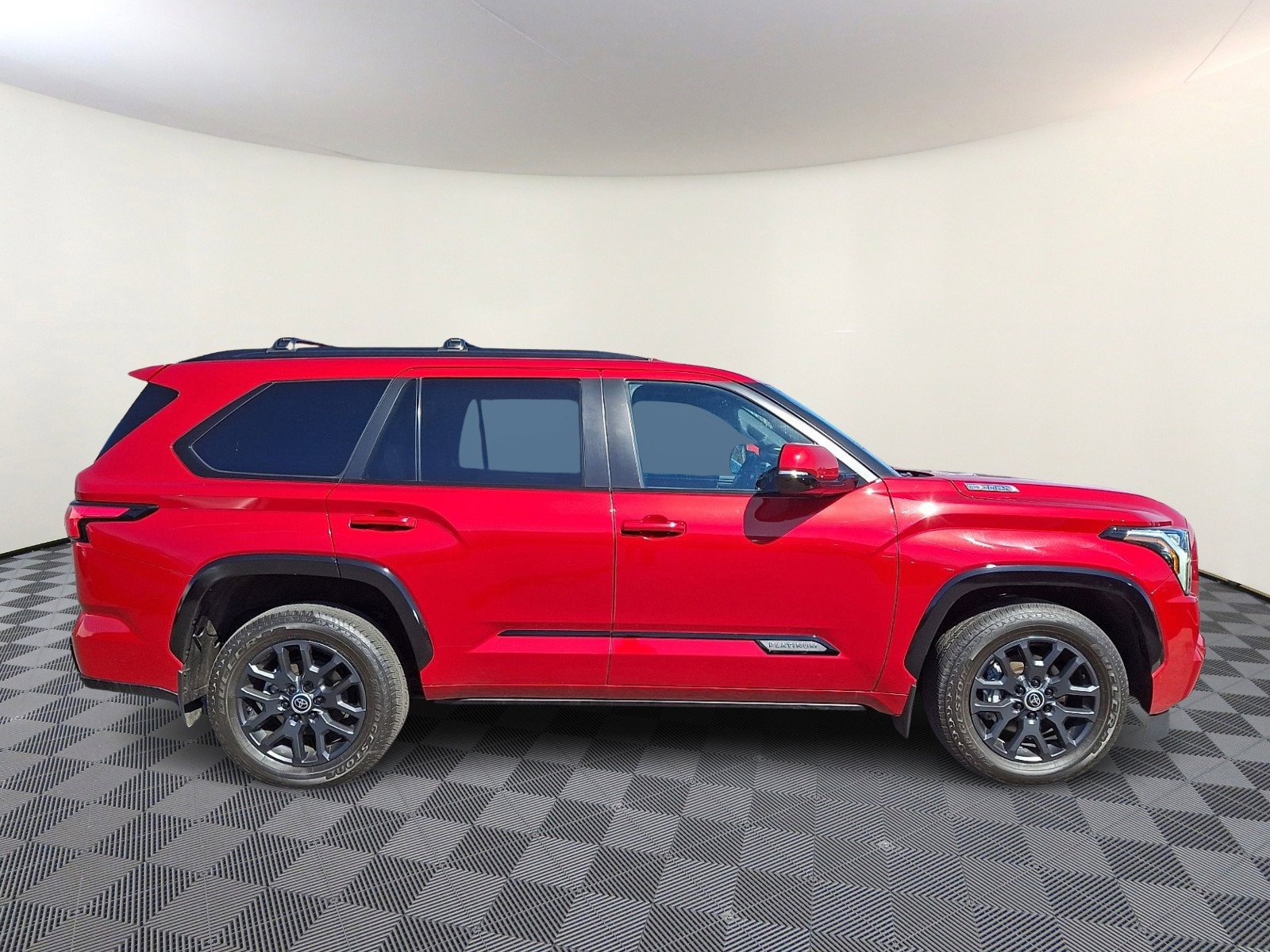 Certified 2024 Toyota Sequoia Platinum AWD/4WD image 7