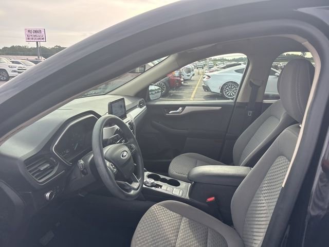Used 2020 Ford Escape SE FWD image 14
