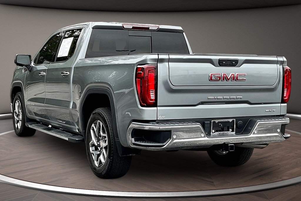 Used 2023 GMC Sierra 1500 SLT w/ SLT Premium Plus Package RWD image 4