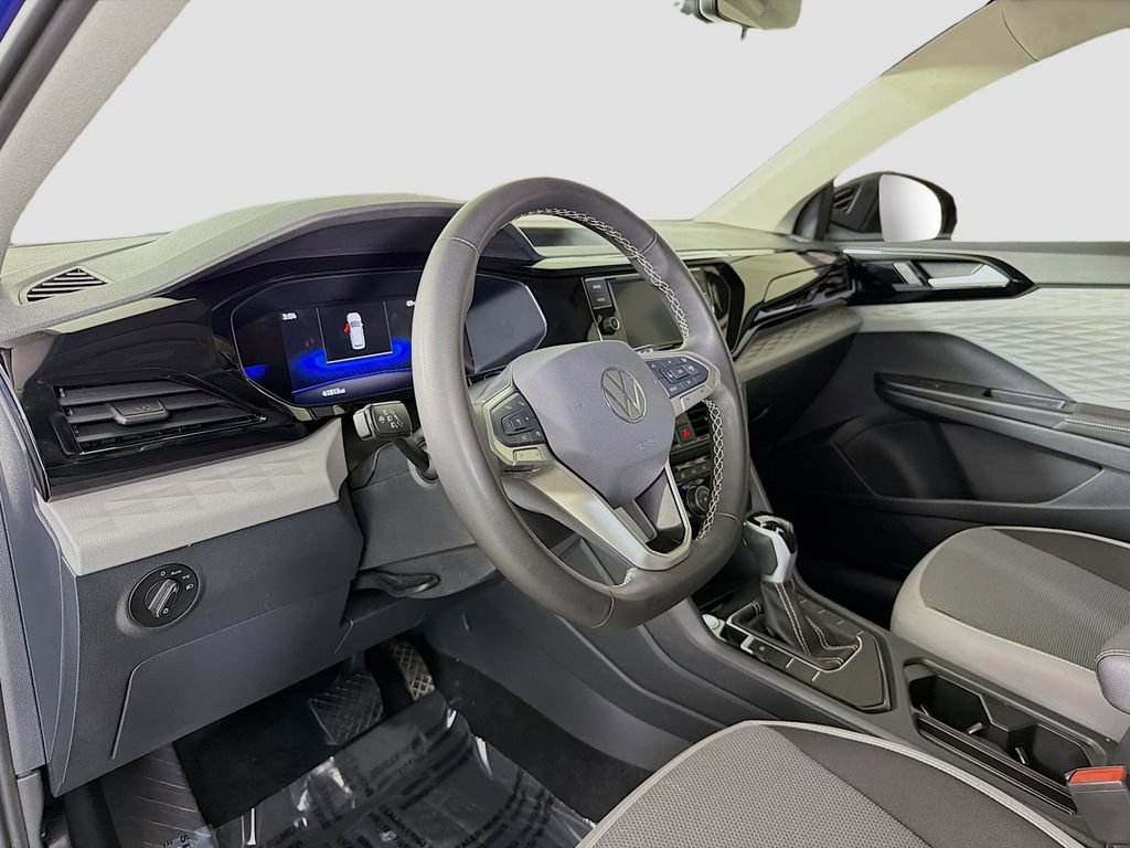 Used 2024 Volkswagen Taos S w/ MDO Package image 10