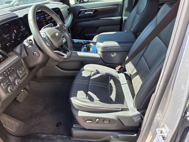 Certified 2025 Chevrolet Tahoe High Country AWD/4WD image 10