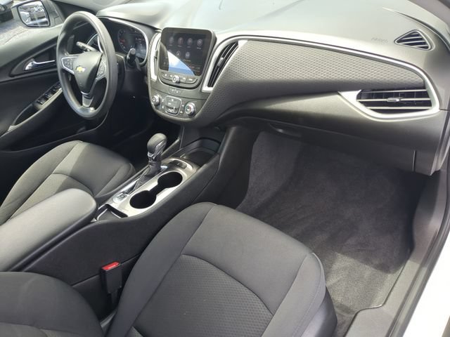 Used 2023 Chevrolet Malibu LS FWD image 13
