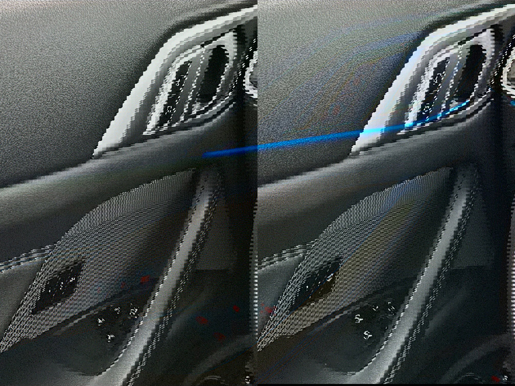 Used 2024 BMW M4 Competition w/ M Carbon Exterior Package image 15