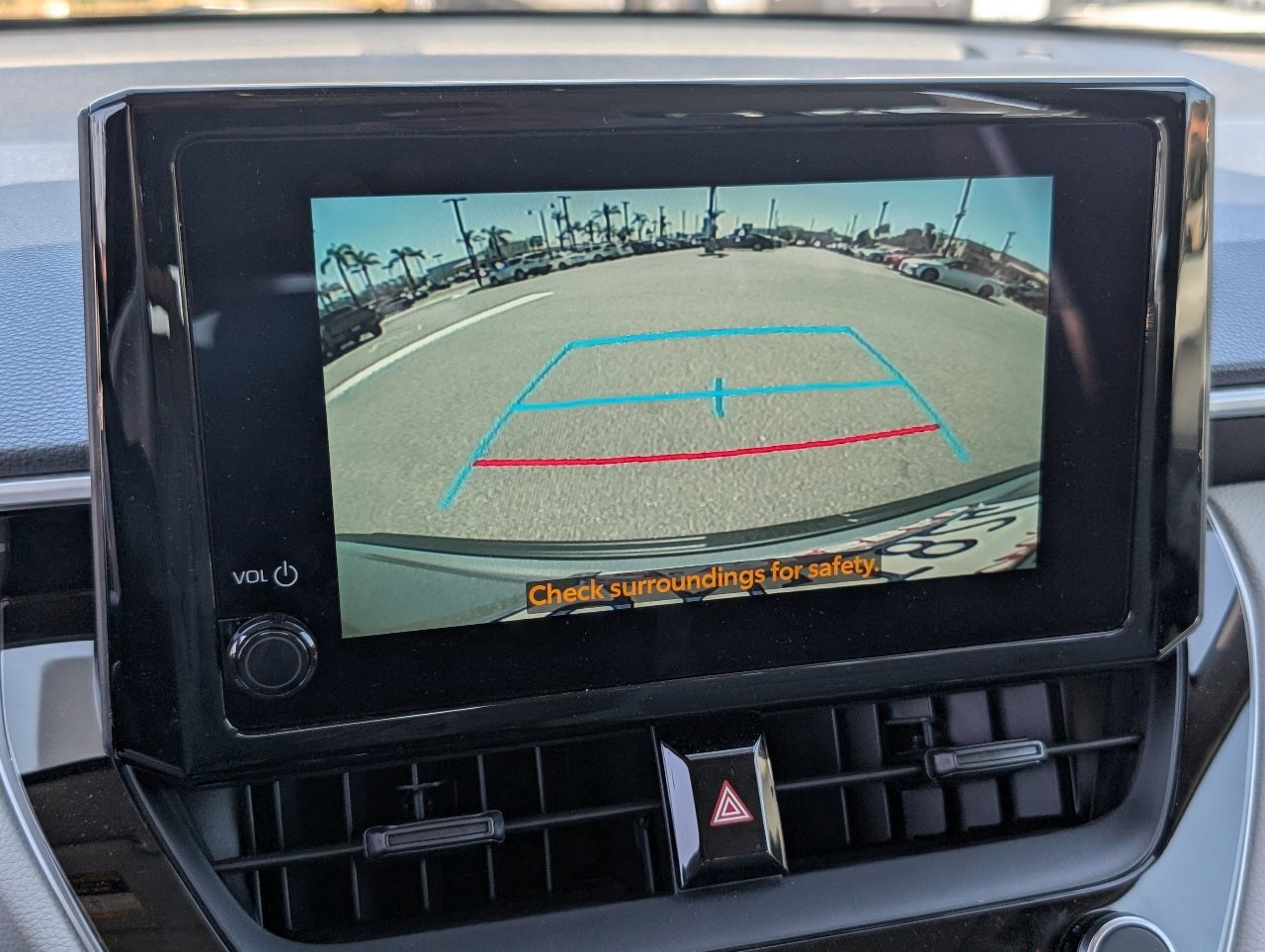 Used 2026 Toyota Corolla Cross L image 6