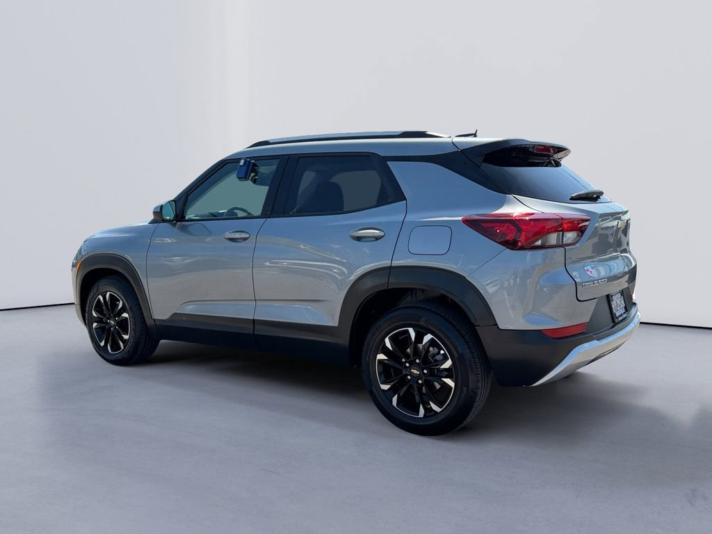 Used 2023 Chevrolet TrailBlazer LT w/ Convenience Package FWD image 5