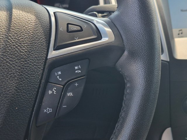 Used 2017 Ford Edge SEL w/ Equipment Group 201A AWD/4WD image 12