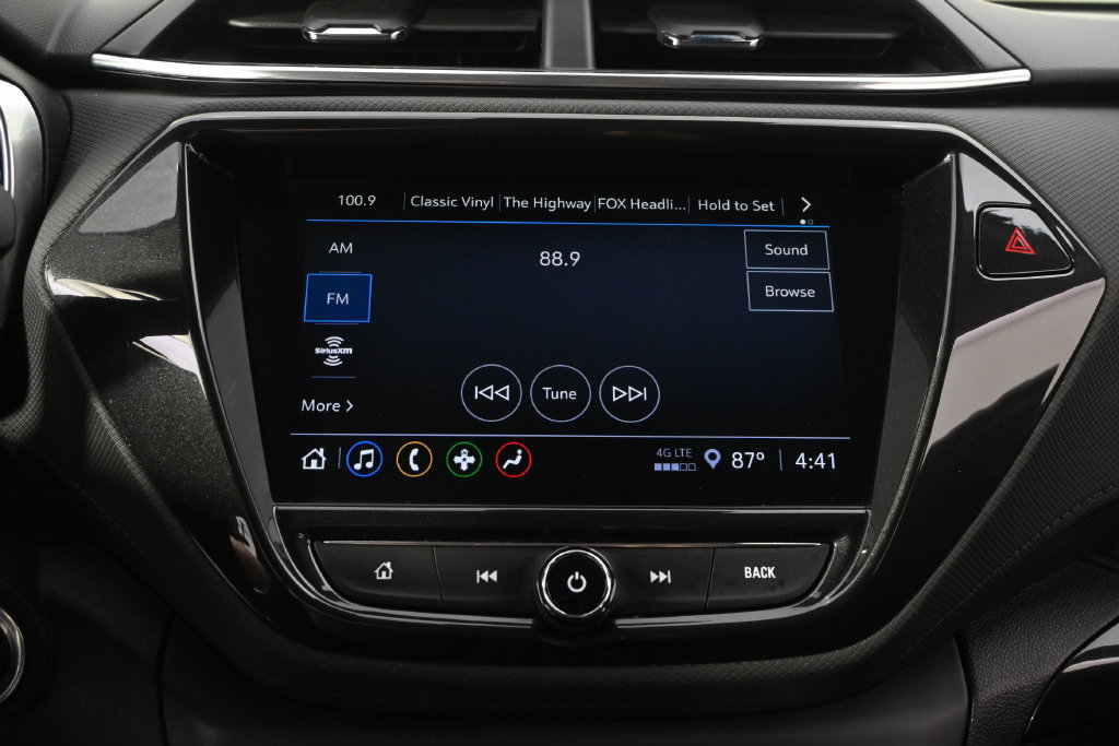 Used 2022 Chevrolet TrailBlazer LT w/ LPO, Blackout Package AWD/4WD image 28