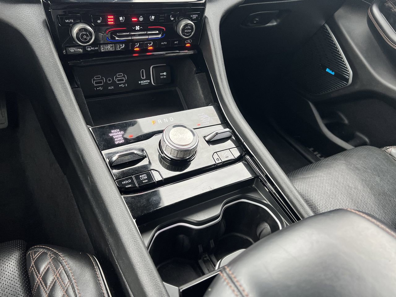 Used 2022 Jeep Grand Cherokee Summit w/ Adv Protech Group IV image 12