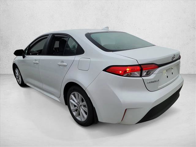 Used 2025 Toyota Corolla LE image 7