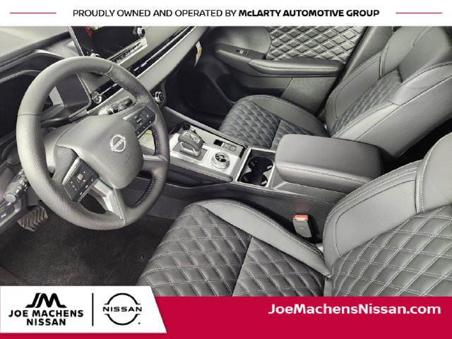 New 2026 Nissan Rogue Platinum AWD/4WD image 11