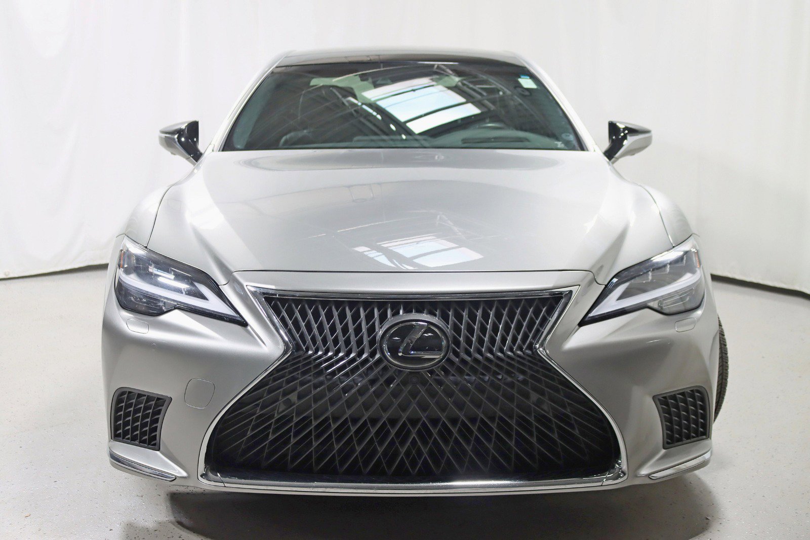 Used 2021 Lexus LS 500 AWD w/ Luxury Package image 8