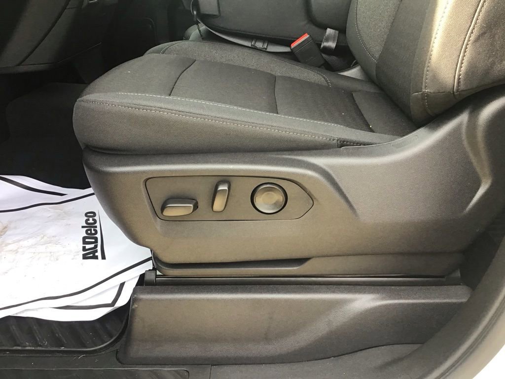 New 2026 Chevrolet Silverado 2500 Custom w/ Custom Value Package image 30