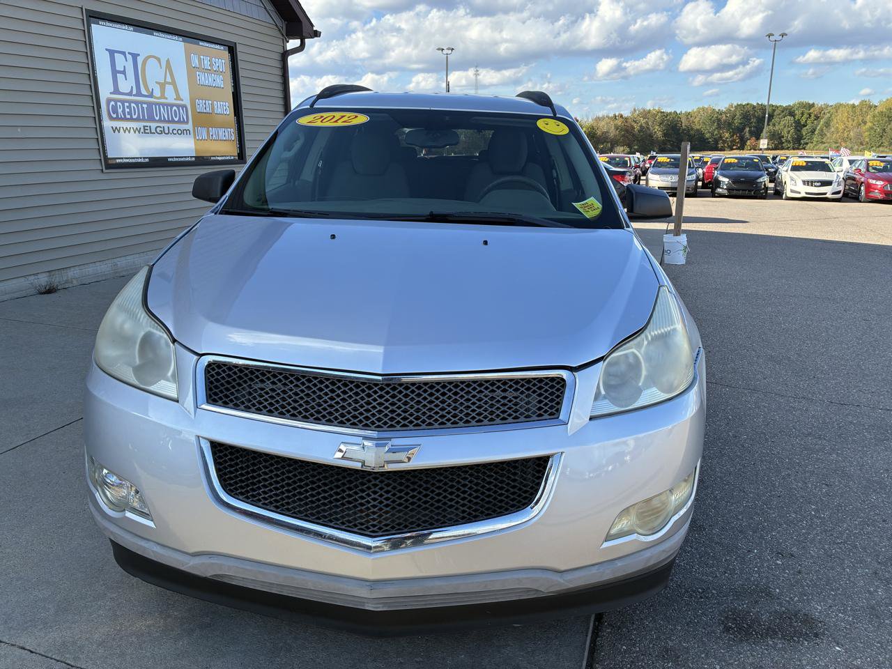 Used 2012 Chevrolet Traverse LS FWD image 2