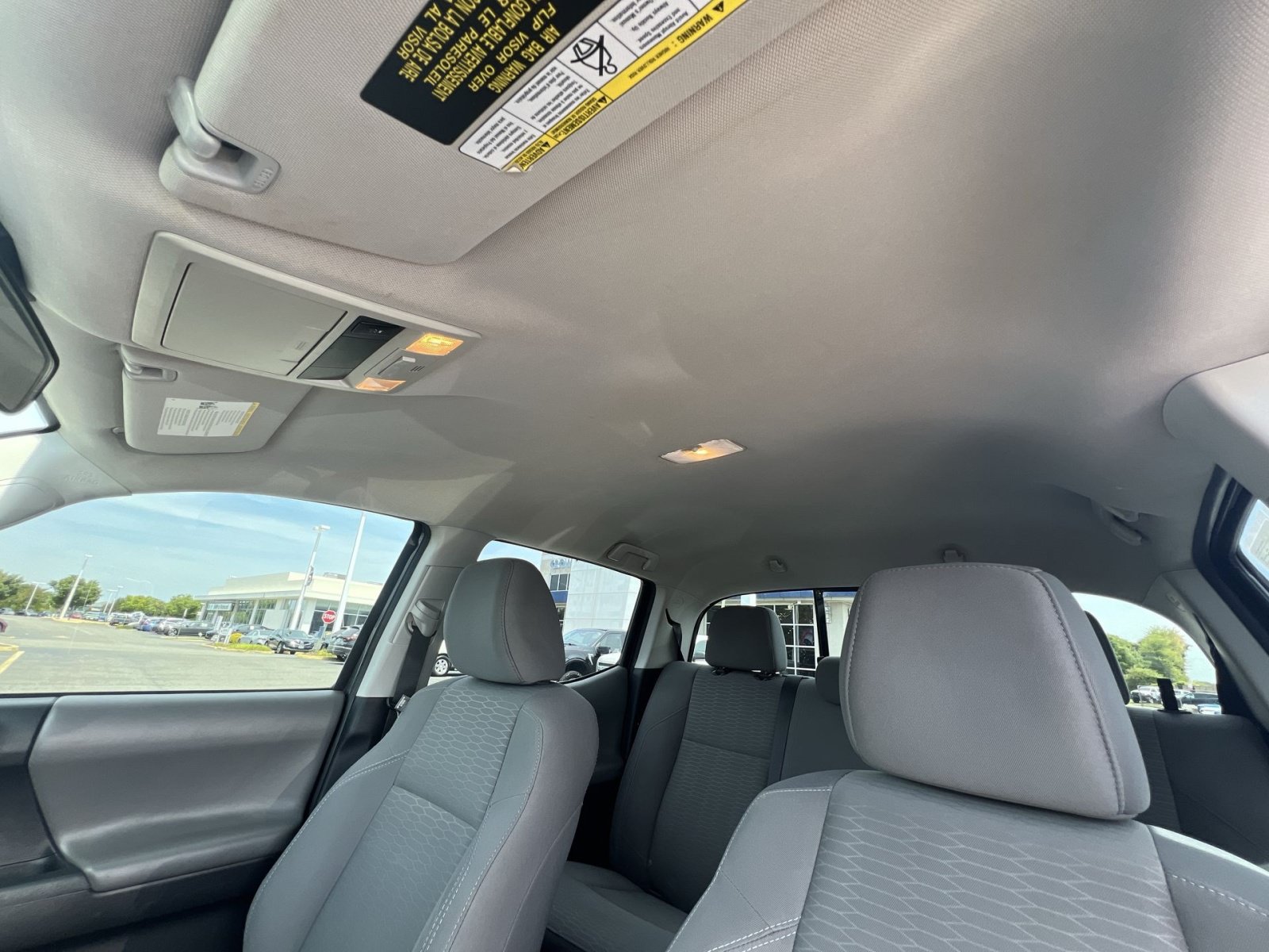 Used 2018 Toyota Tacoma SR w/ SR Convenience Package RWD image 25
