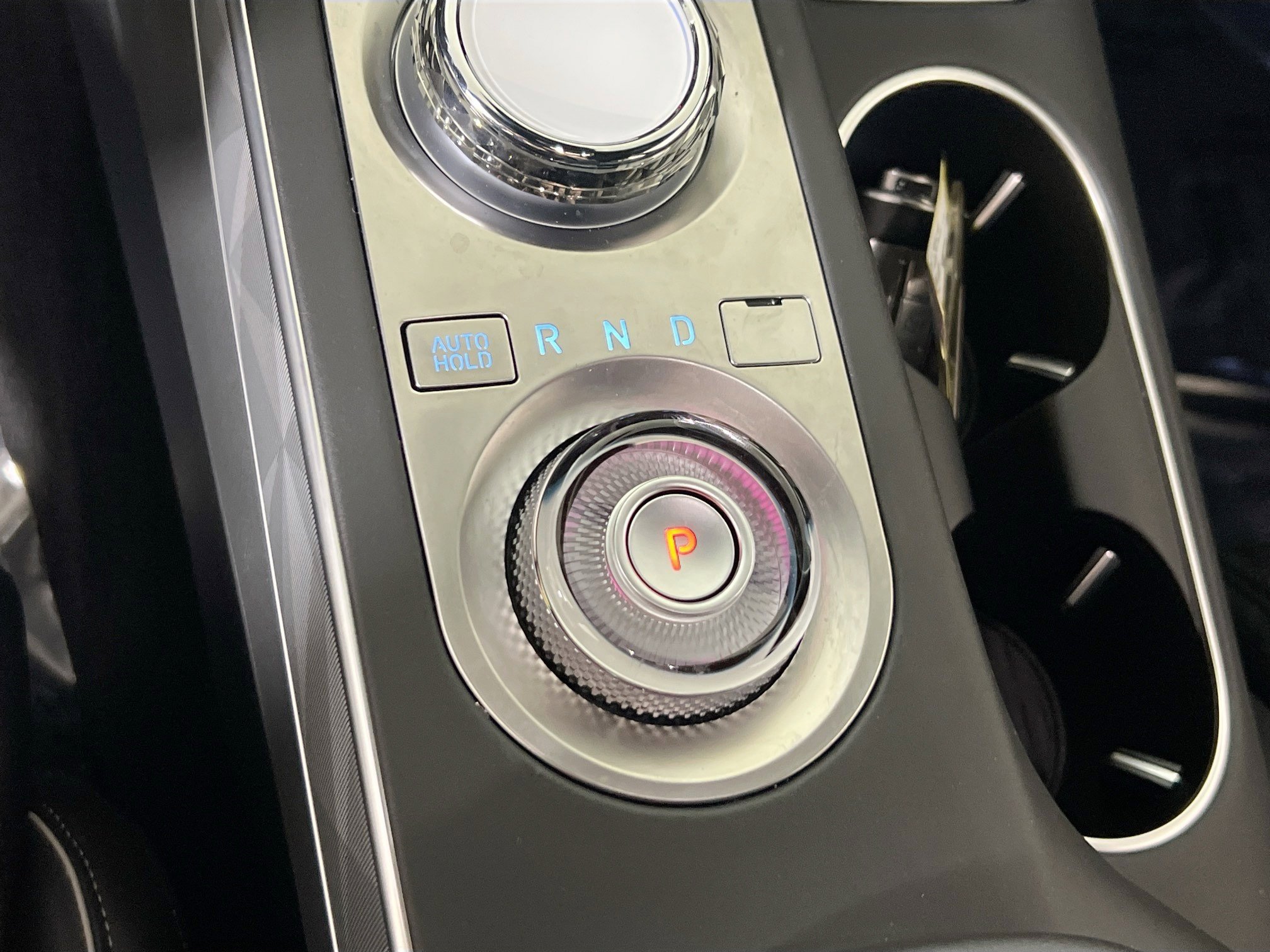 Used 2025 Genesis GV70 3.5T Sport w/ Sport Advanced Package image 17