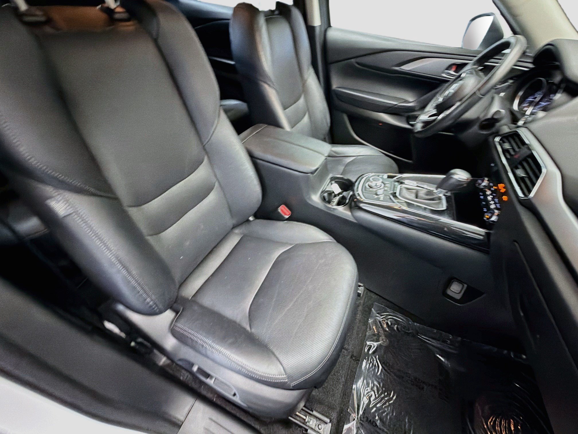 Used 2018 MAZDA CX-9 Touring FWD image 15