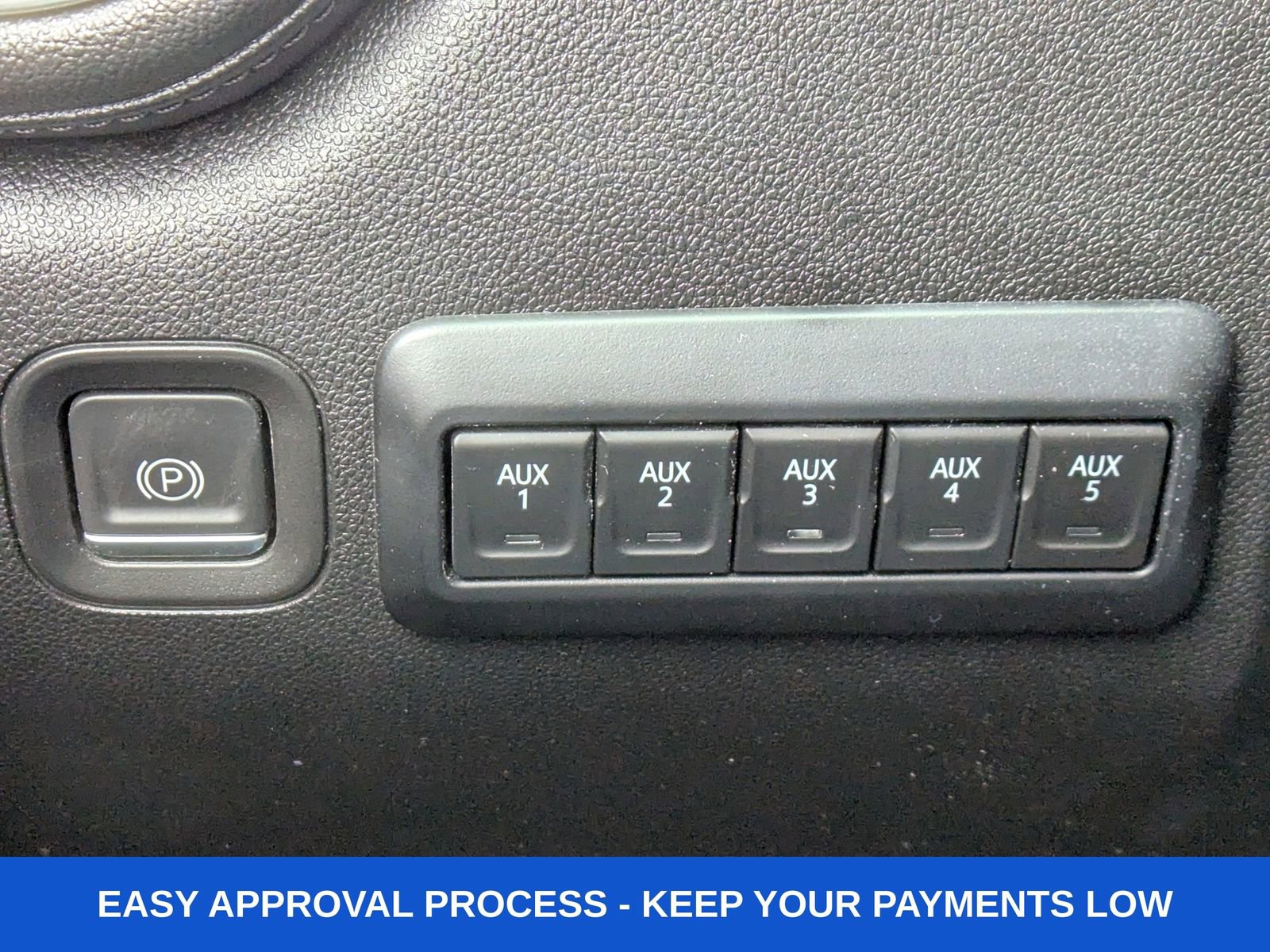 Used 2021 Chevrolet Silverado 2500 LT w/ Convenience Package AWD/4WD image 43