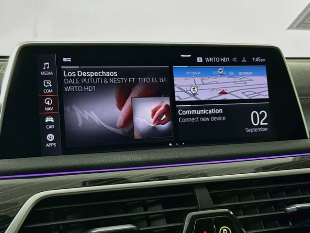 Used 2022 BMW 740i w/ M Sport Package RWD image 15