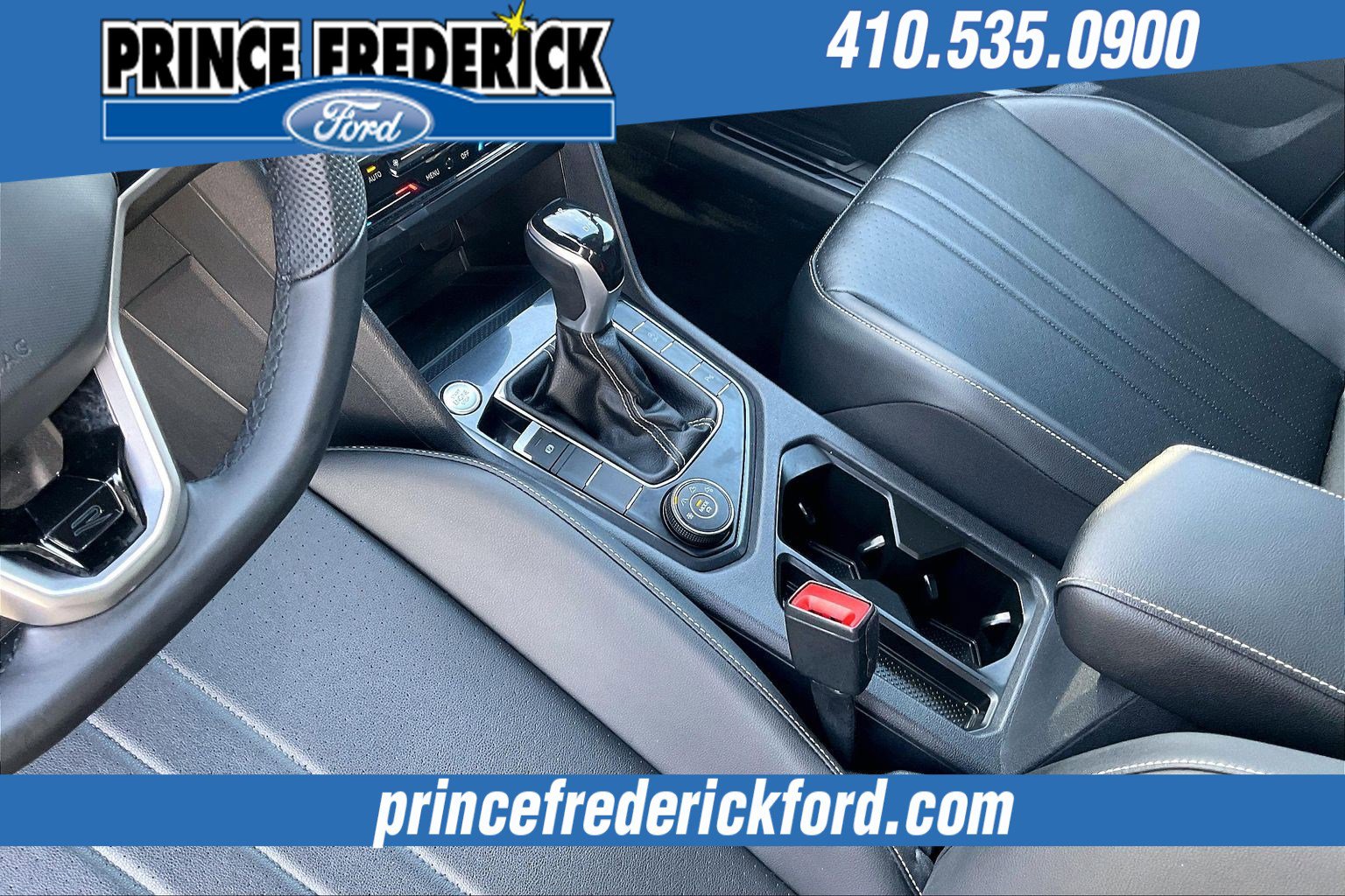 Used 2022 Volkswagen Tiguan SE R-Line image 16