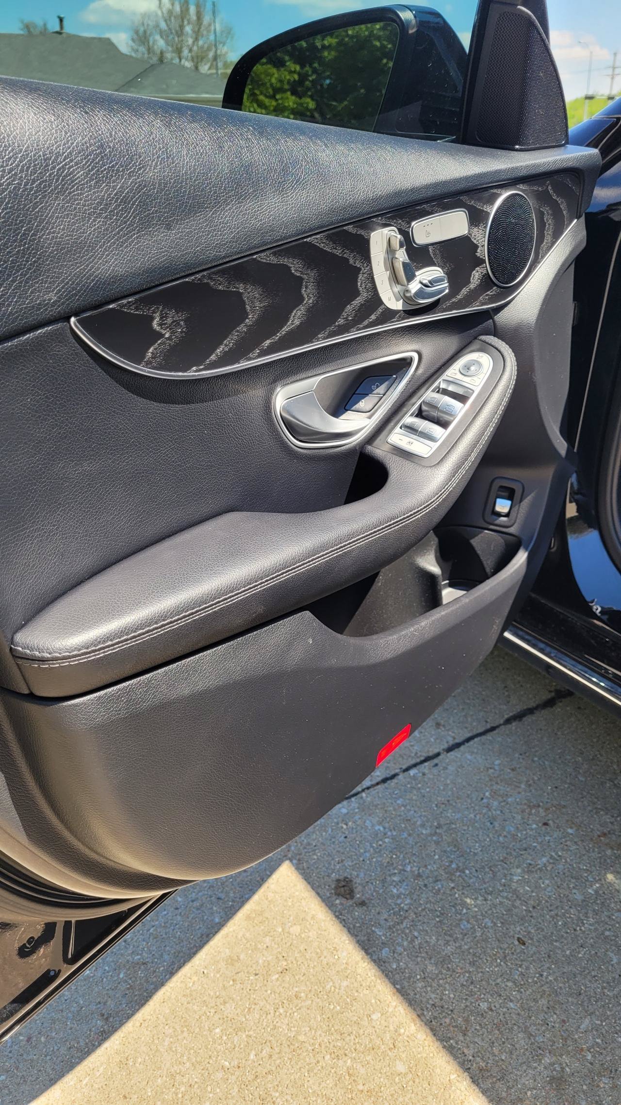 Used 2016 Mercedes-Benz C 300 4MATIC Sedan image 14