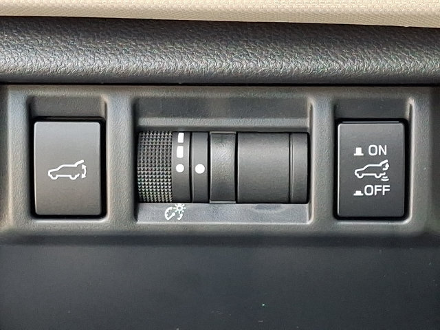 New 2026 Subaru Forester Premium AWD/4WD image 16