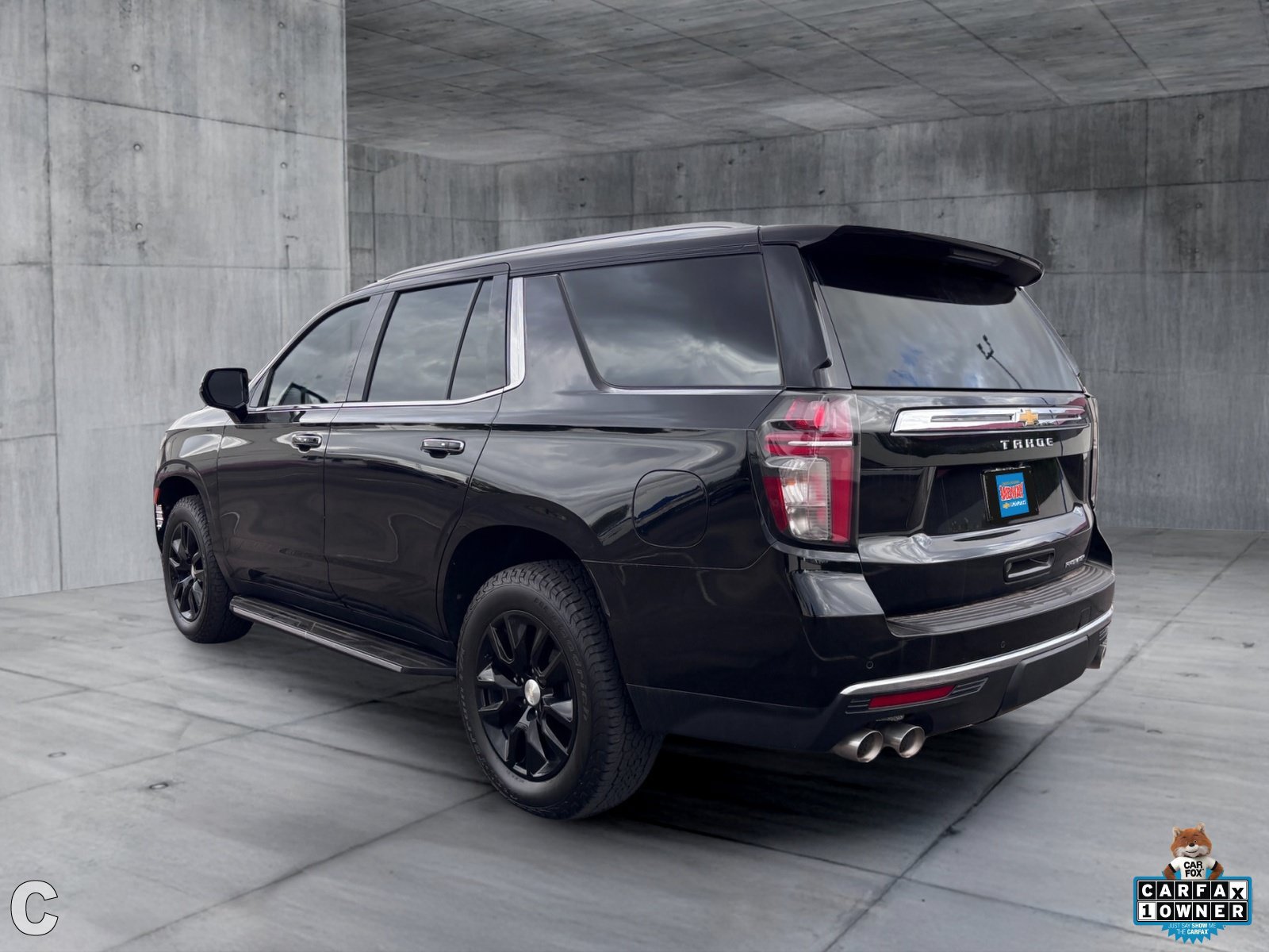 Used 2023 Chevrolet Tahoe Premier AWD/4WD image 4