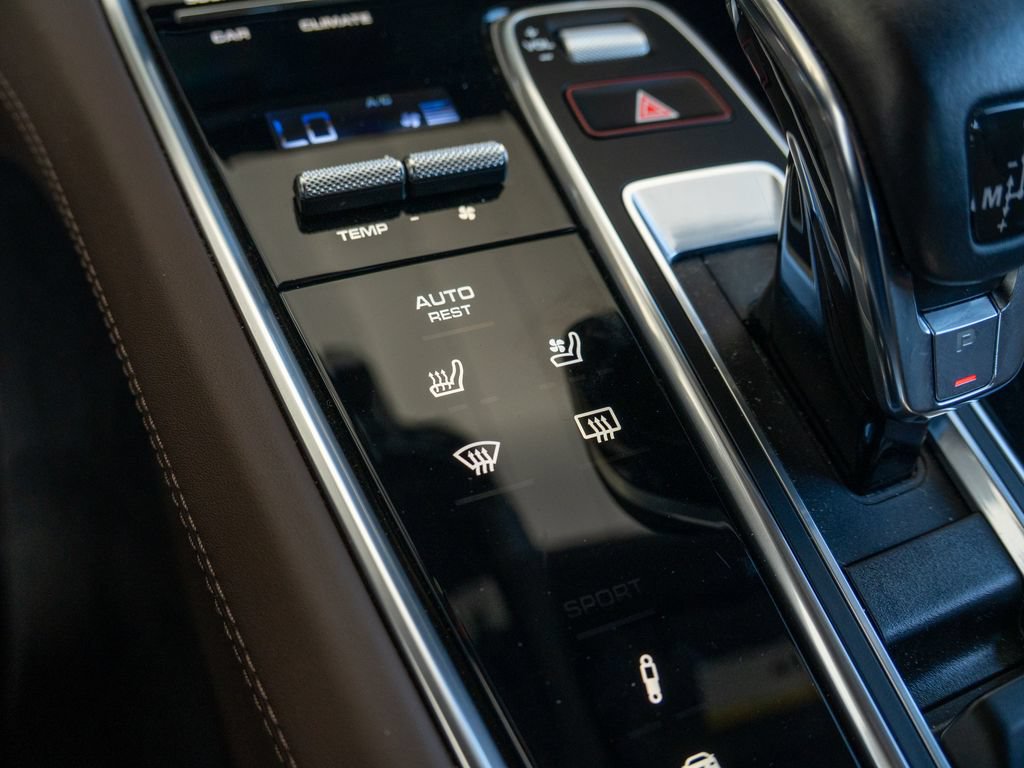 Certified 2023 Porsche Panamera 4S AWD/4WD image 10