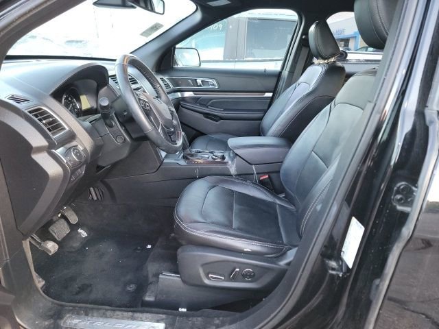 Used 2018 Ford Explorer Limited w/ Equipment Group 301A AWD/4WD image 8