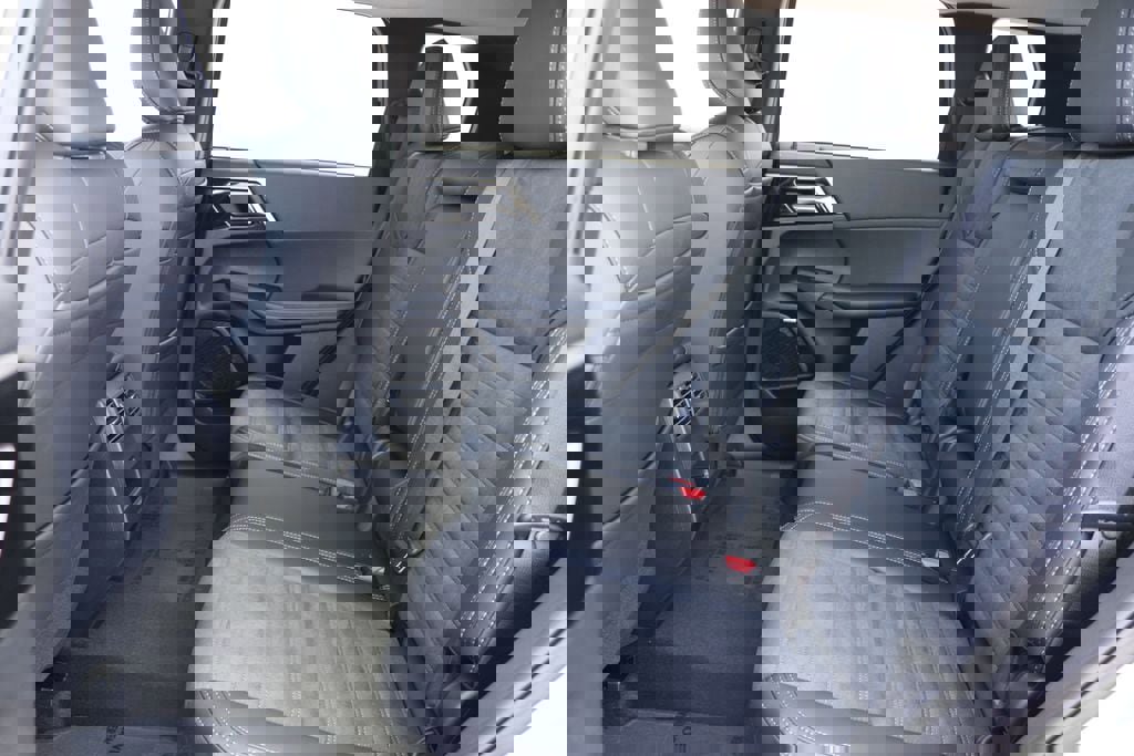 New 2026 Mitsubishi Outlander SE image 8