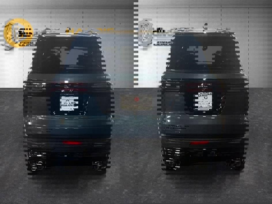 New 2026 Chevrolet Traverse LT w/ Midnight/Sport Edition image 11