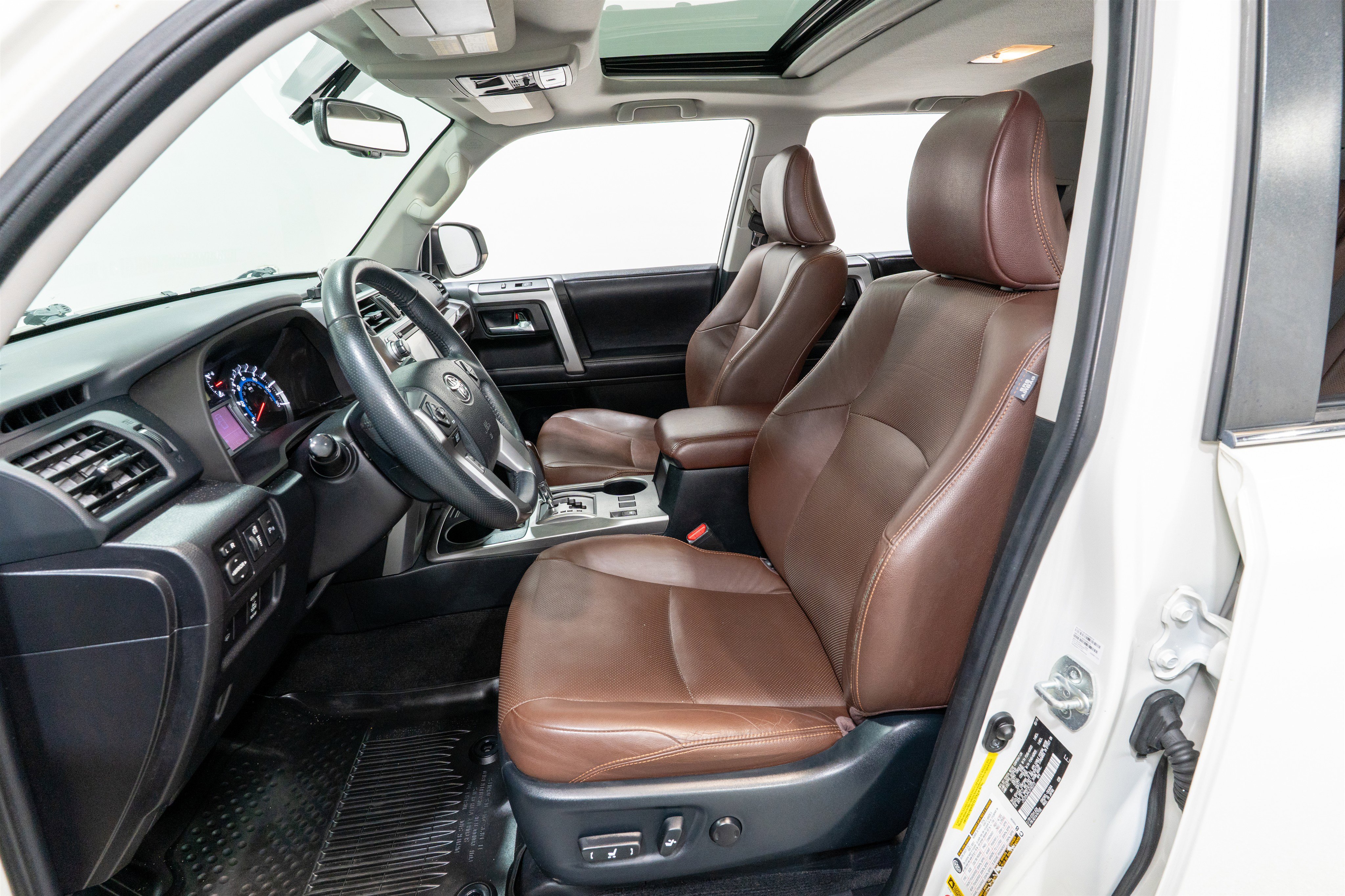 Used 2018 Toyota 4Runner Limited image 15