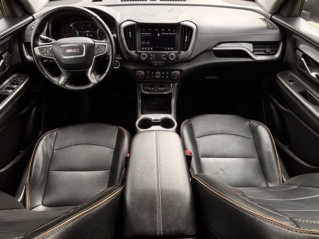 Used 2024 GMC Terrain AT4 image 9