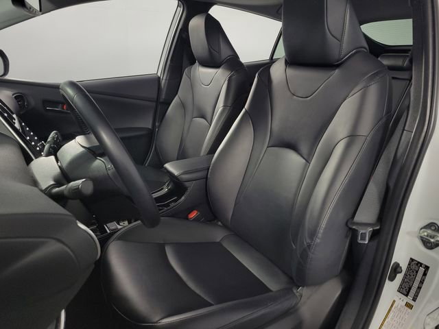 Used 2022 Toyota Prius XLE image 17