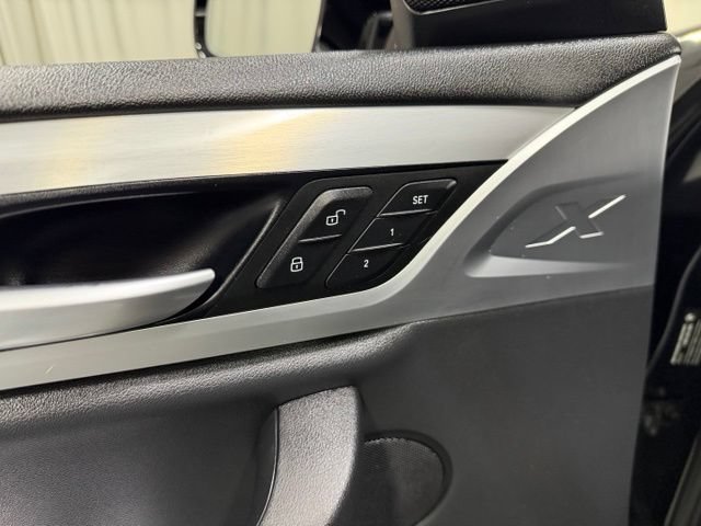 Used 2021 BMW X3 xDrive30i AWD/4WD image 24