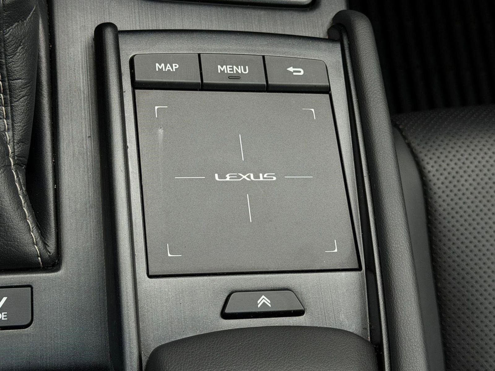 Certified 2020 Lexus ES 300h w/ Premium Package FWD image 36