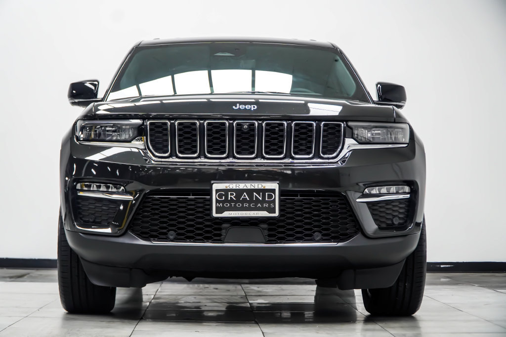 Used 2024 Jeep Grand Cherokee Limited 4xe w/ Luxury Tech Group II AWD/4WD image 12