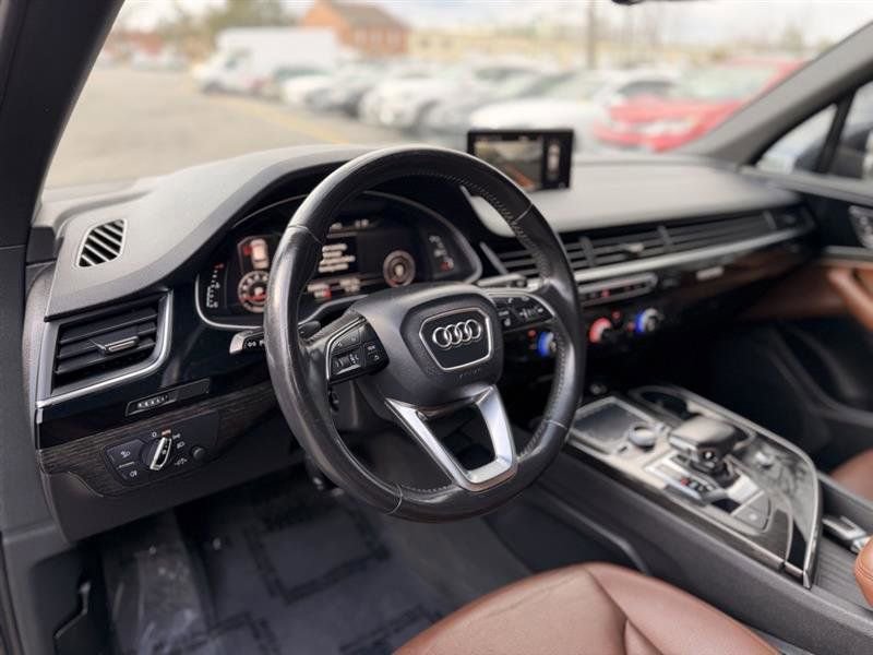 Used 2017 Audi Q7 3.0T Premium Plus image 10
