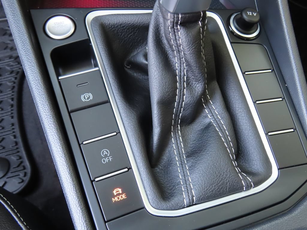 Used 2025 Volkswagen Jetta SEL FWD image 10