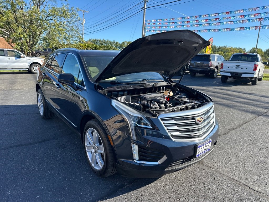 Used 2017 Cadillac XT5 Luxury w/ Driver Awareness Package image 34