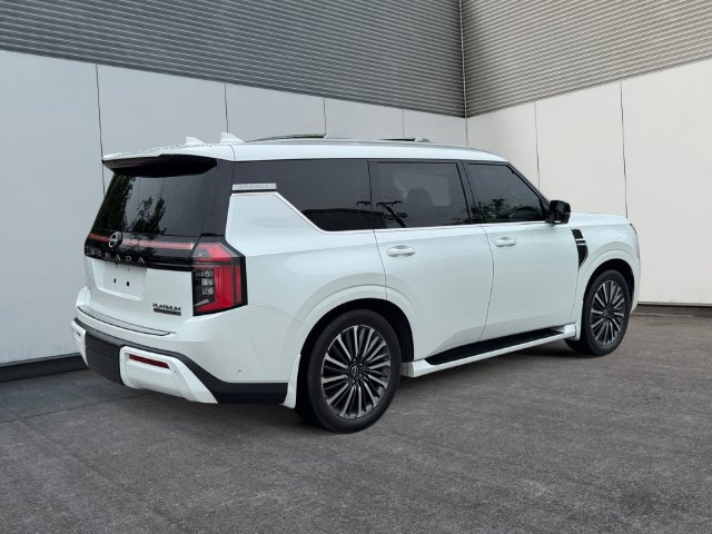 Used 2025 Nissan Armada Platinum Reserve AWD/4WD image 5