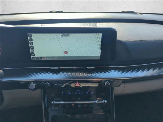 Used 2023 Kia Carnival SX Prestige image 12