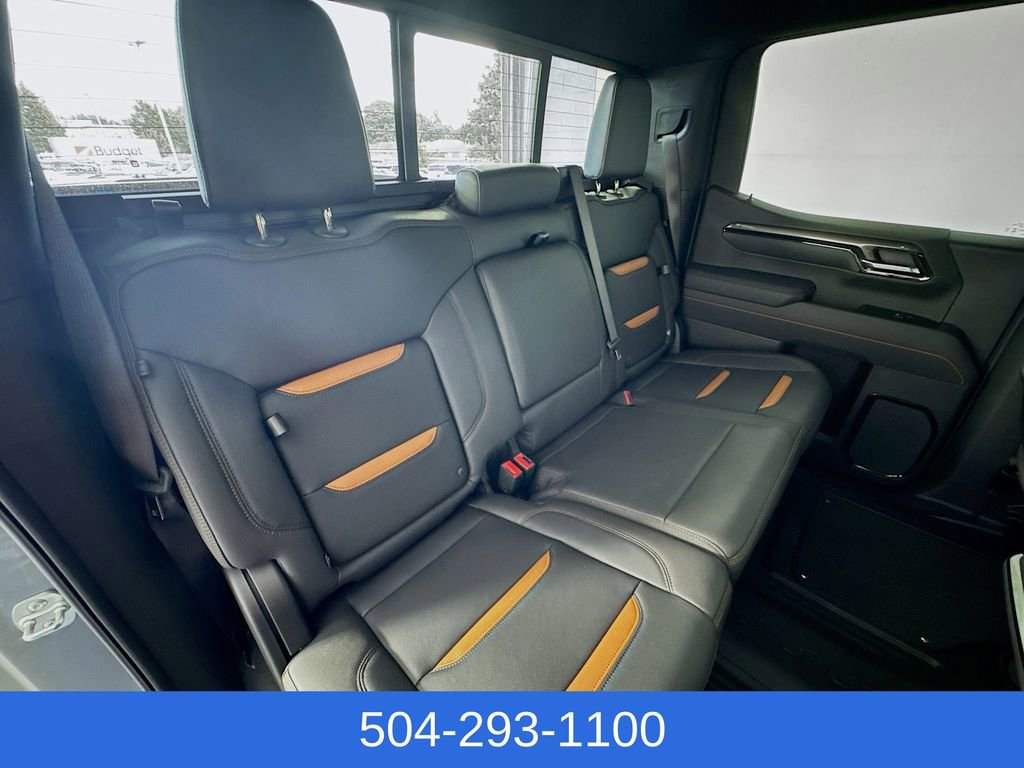 Used 2025 GMC Sierra 1500 AT4 w/ AT4 Premium Package AWD/4WD image 31